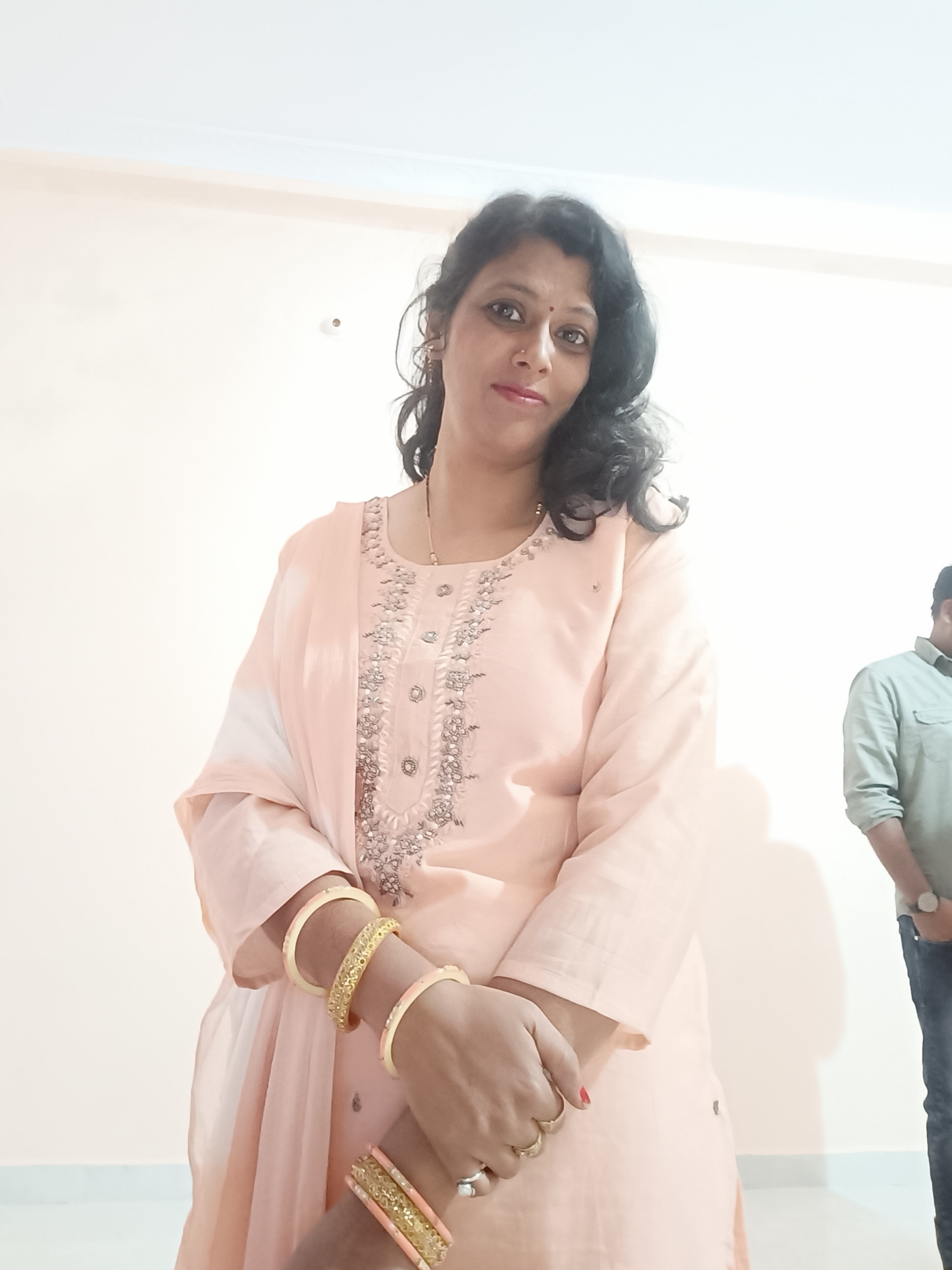 Reena kamlakar, UrDivineFriend certified tarot reader