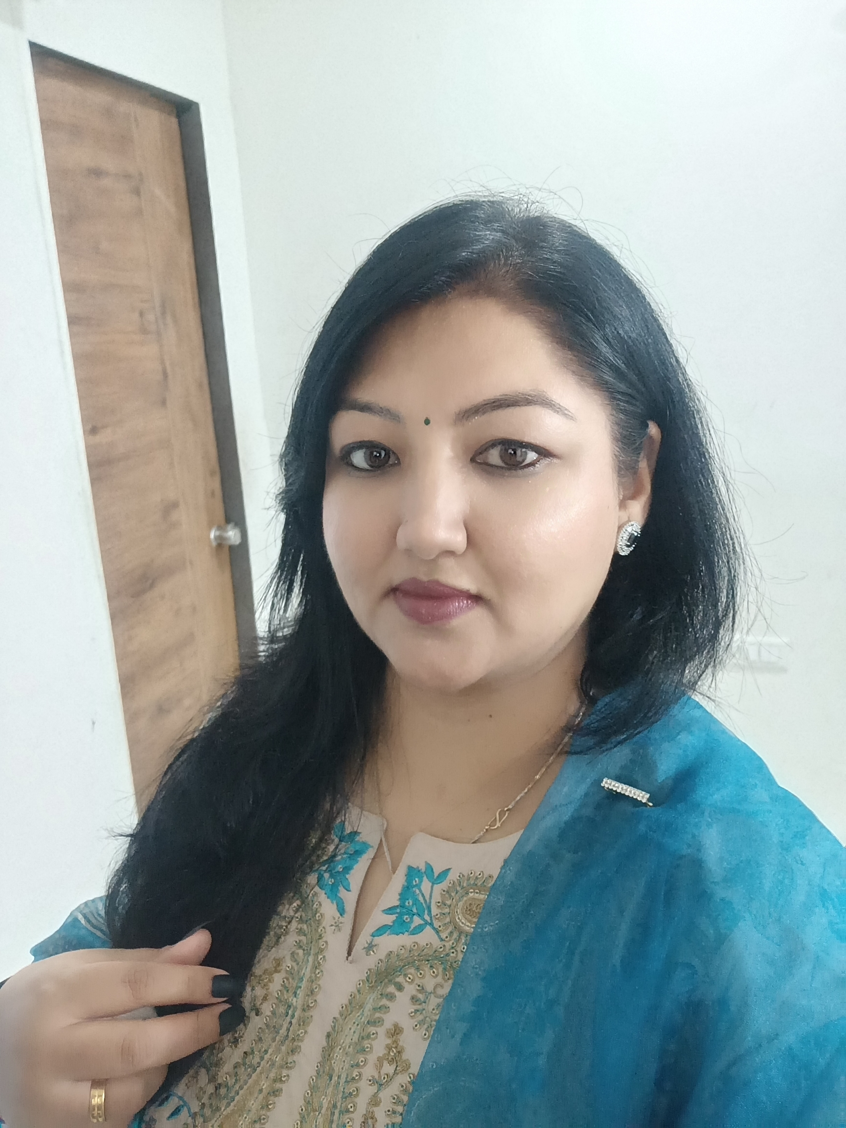 Jepal Shah, UrDivineFriend certified tarot reader