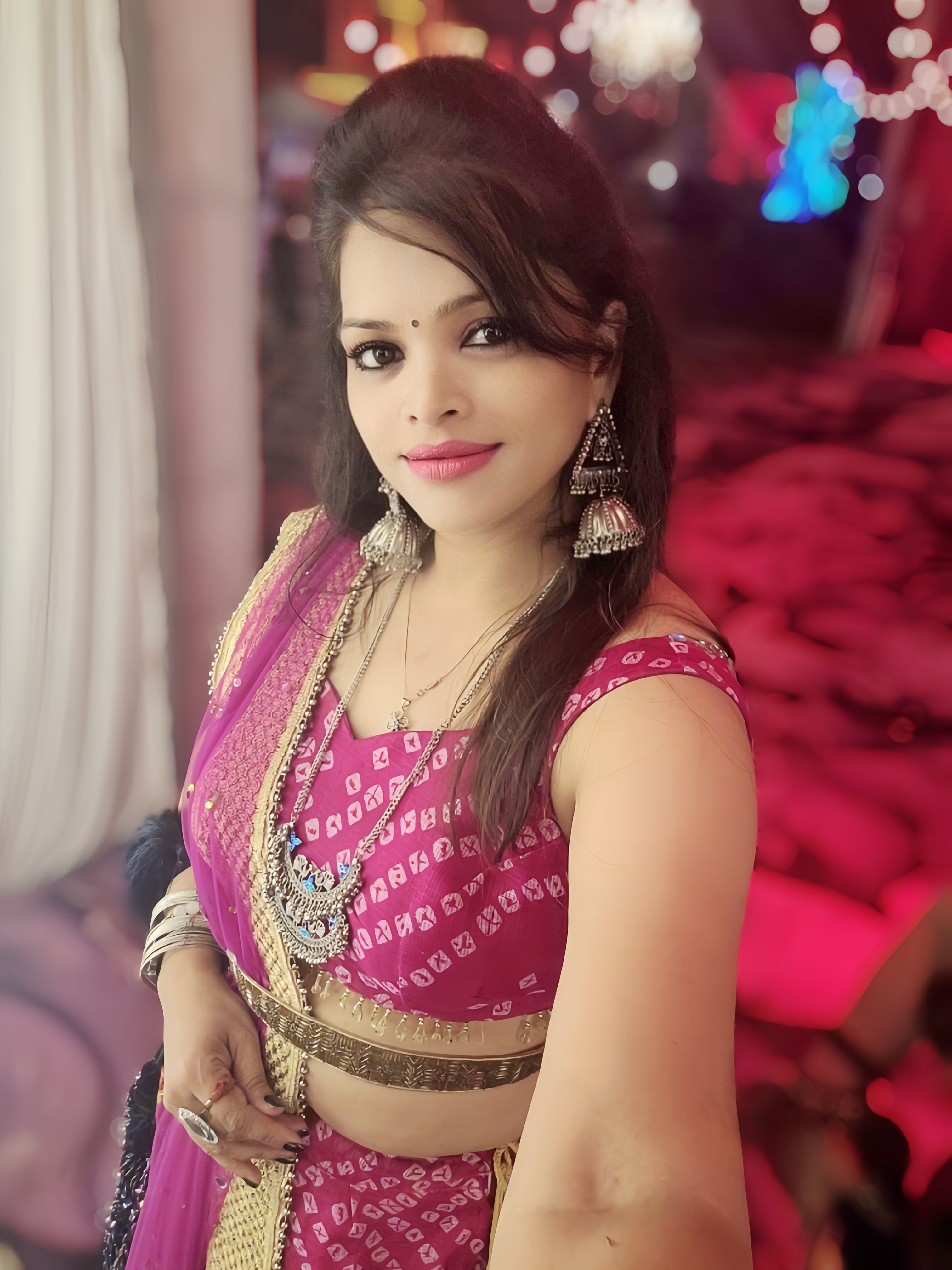 Anjali Srivastava, UrDivineFriend certified tarot reader